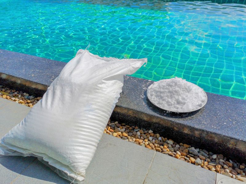 How to Maintain a Salt Water Pool